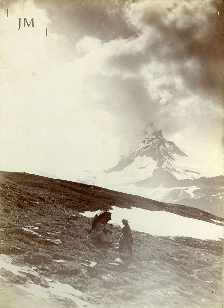 Umbrellas, Matterhorn